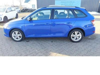 Second-hand Skoda Fabia Ambition 110 CP (80 kW) 2022 Albastru Break