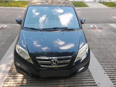 Honda FR-V