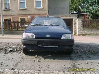 Gebraucht Ford Fiesta 50 PS (36 kW) 1995 Blau Kleinwagen