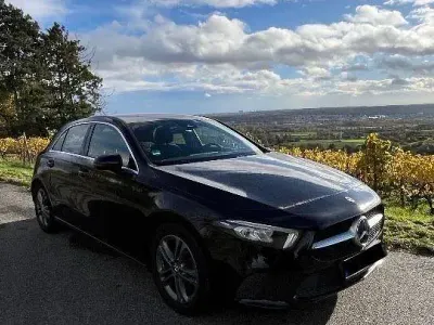 Second-hand Mercedes A200 Progressive 163 CP (119 kW) 2018 Negru Berlinǎ