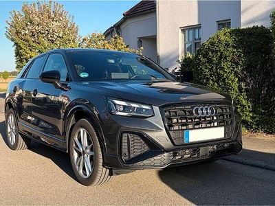 Second-hand Audi Q2 S-Line 150 CP (110 kW) 2025 Gri SUV