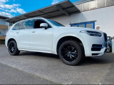 Gebraucht Volvo XC90 Momentum 190 PS (139 kW) 2018 Weiß SUV