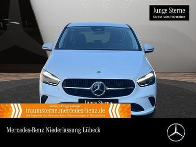 Mercedes B200