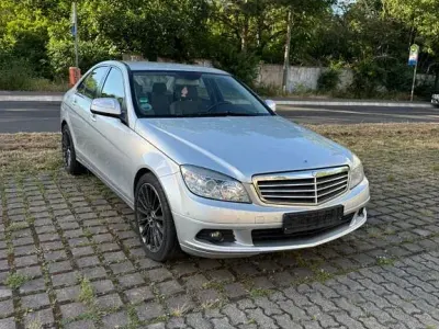 Gebraucht Mercedes C220 170 PS (125 kW) 2007 Silber Limousine
