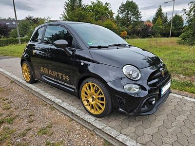 Gebraucht Abarth 695 179 PS (131 kW) 2024 Schwarz Kleinwagen
