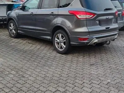 Gebraucht Ford Kuga Individual 163 PS (119 kW) 2013 Grau SUV