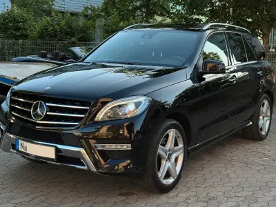 Gebraucht Mercedes ML350 AMG Edition 1 258 PS (189 kW) 2012 Schwarz SUV