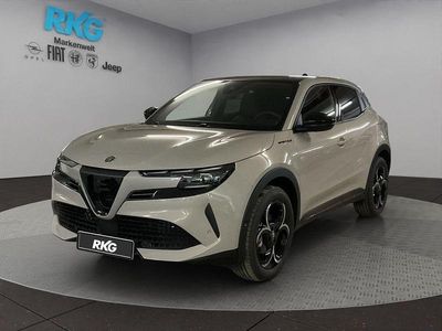 Neu Alfa Romeo GT Junior Edizione Speciale 136 PS (100 kW) 2025 Beige SUV
