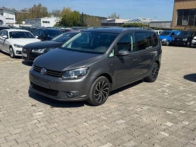 Usata VW Touran Life 140 CV (102 kW) 2014 Grigio Monovolume