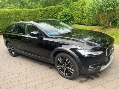 Gebraucht Volvo V90 CC Pro 250 PS (183 kW) 2018 Schwarz Kombi