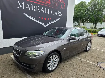 Gebraucht BMW 520 184 PS (135 kW) 2012 Braun Limousine