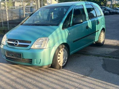 Grün Gebraucht 2003 Opel Meriva Cosmo Van / Kleinbus | 2.400 € (Etwas zu teuer)