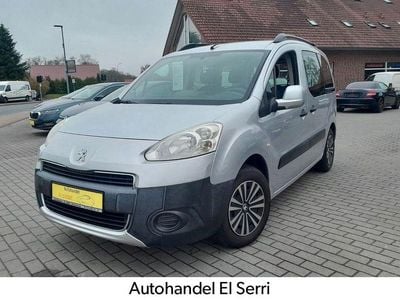 Usata Peugeot Partner Tepee Active 114 CV (83 kW) 2012 Grigio Monovolume