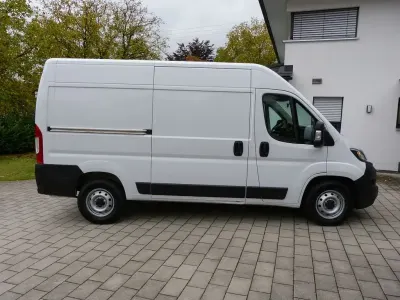 Gebraucht Fiat Ducato 140 PS (102 kW) 2023 Weiß Van