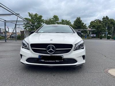 Mercedes CLA220 Shooting Brake
