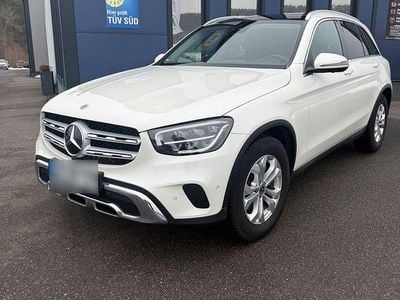 Używany Mercedes GLC200 163 KM (119 kW) 2021 SUV