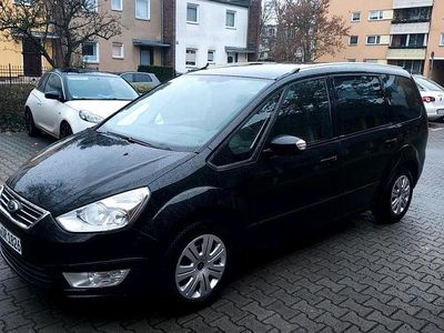 Schwarz Gebraucht 2013 Ford Galaxy Van / Kleinbus | 6.999 € (Fairer Preis)