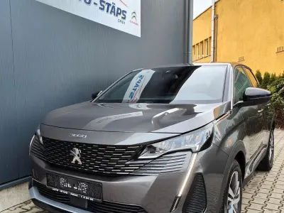 Gebraucht Peugeot 3008 Allure 131 PS (96 kW) 2023 Grau SUV