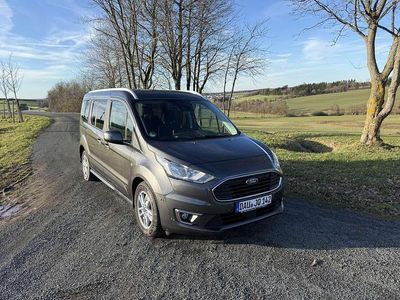 Gebraucht Ford Tourneo Titanium 120 PS (88 kW) 2019 Kombi