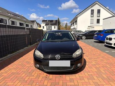 Gebraucht VW Golf VI Comfortline 122 PS (89 kW) 2011 Schwarz Kleinwagen