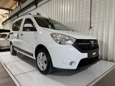 Gebraucht Dacia Dokker Comfort 102 PS (75 kW) 2018 Andere Van / Kleinbus