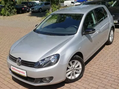 Gebraucht VW Golf VI Style 122 PS (89 kW) 2011 Silber Kleinwagen