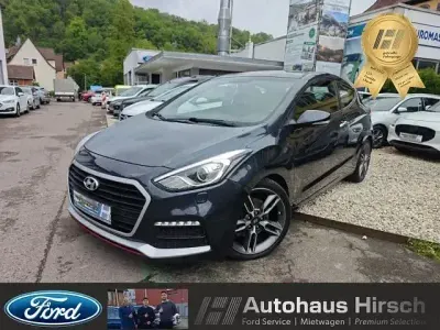 Gebraucht Hyundai i30 Turbo 186 PS (136 kW) 2015 Jet black / met Coupé