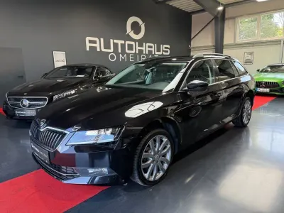 Gebraucht Skoda Superb Ambition 150 PS (110 kW) 2018 Schwarz Kombi