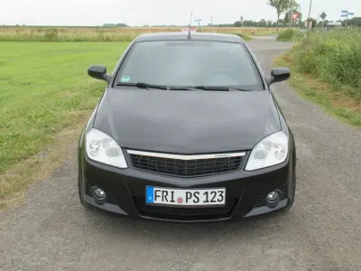Gebraucht Opel Tigra Edition 90 PS (66 kW) 2006 Schwarz Cabrio