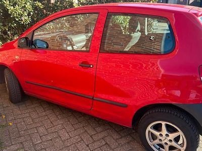 Second-hand VW Fox 2006 Roșu Hatchback