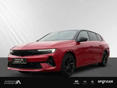 Używany Opel Astra S 131 KM (96 kW) 2025 Czerwony Kombi