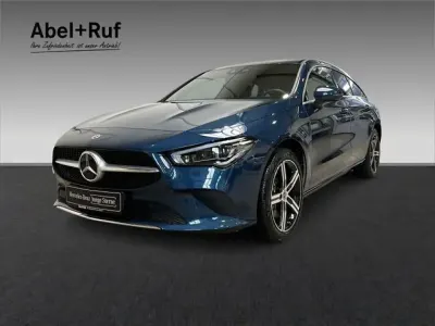 Gebraucht Mercedes CLA250 160 PS (117 kW) 2023 Denimblau (metallic) Coupé