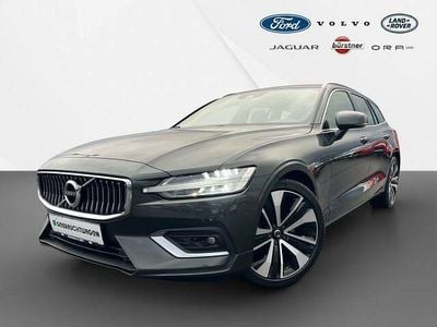 Gebraucht Volvo V60 Inscription 197 PS (144 kW) 2021 Grau (pine grey) Kombi