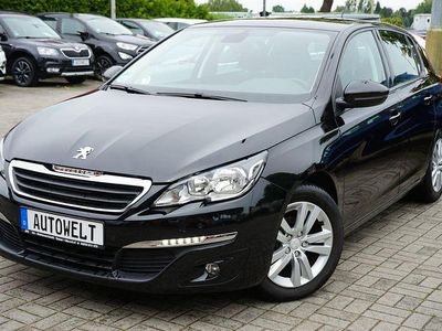 Gebraucht Peugeot 308 Active 110 PS (80 kW) 2015 Schwarz Limousine
