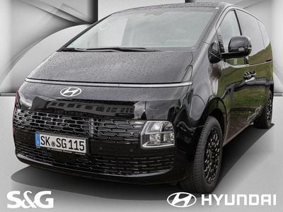 Gebraucht Hyundai Staria 165 PS (121 kW) 2024 Abyss black Van / Kleinbus