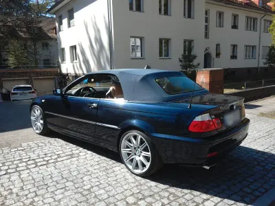 Gebraucht BMW 330 Cabriolet 231 PS (169 kW) 2004 Blau Cabrio
