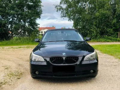 Gebraucht BMW 530 Sport Line 235 PS (172 kW) 2010 Schwarz Limousine