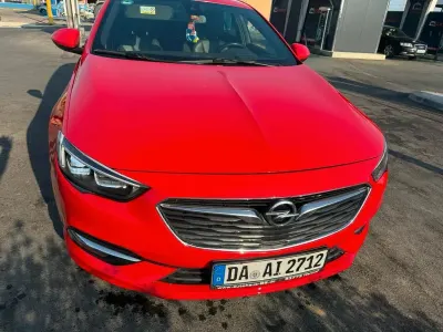 Gebraucht Opel Insignia 170 PS (125 kW) 2017 Rot Limousine