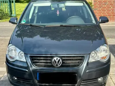 Gebraucht VW Polo Comfortline 101 PS (74 kW) 2005 Grau Kleinwagen