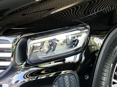 Mercedes GLB200