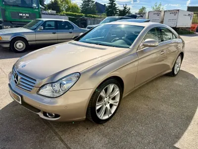 Używany Mercedes CLS350 272 KM (200 kW) 2004 Złoty Coupe