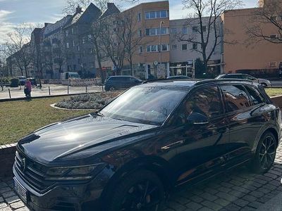 Usata VW Touareg R 462 CV (339 kW) 2020 Nero SUV