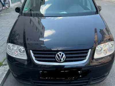Gebraucht VW Touran Trendline 140 PS (102 kW) 2006 Schwarz Van / Kleinbus
