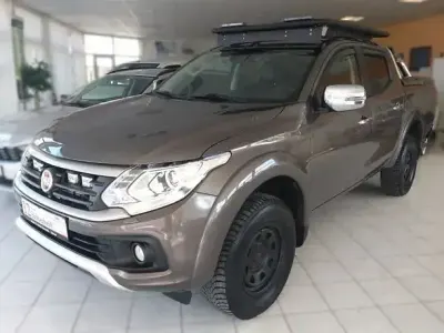 Gebraucht Fiat Fullback Basis 181 PS (133 kW) 2017 Braun metallic Pickup