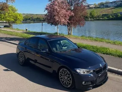 Gebraucht BMW 335 Performance 306 PS (225 kW) 2013 Blau Limousine