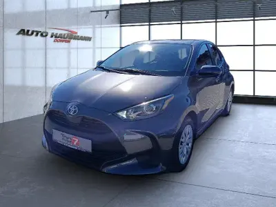 Gebraucht Toyota Yaris Comfort 72 PS (52 kW) 2022 Grau Kleinwagen