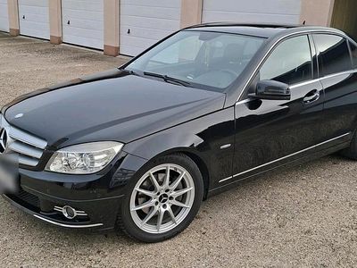 Gebraucht Mercedes C250 204 PS (150 kW) 2009 Schwarz Limousine