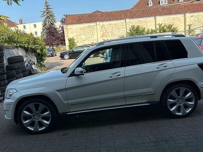 Gebraucht Mercedes GLK320 224 PS (164 kW) 2009 Weiß SUV
