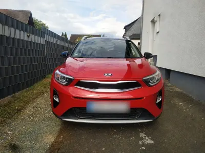 Gebraucht Kia Stonic Vision 99 PS (72 kW) 2019 Rot SUV