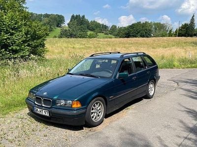 BMW 318